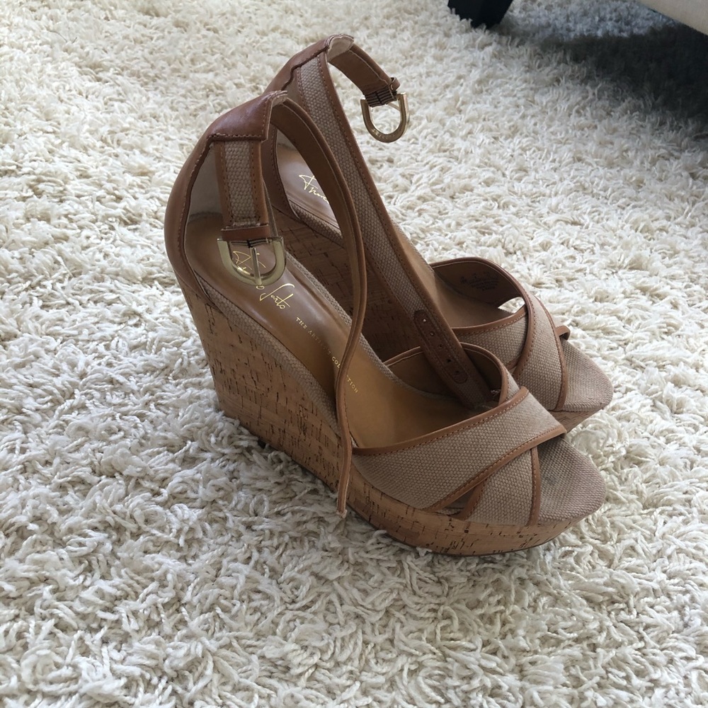 Franco Sarto wedges
